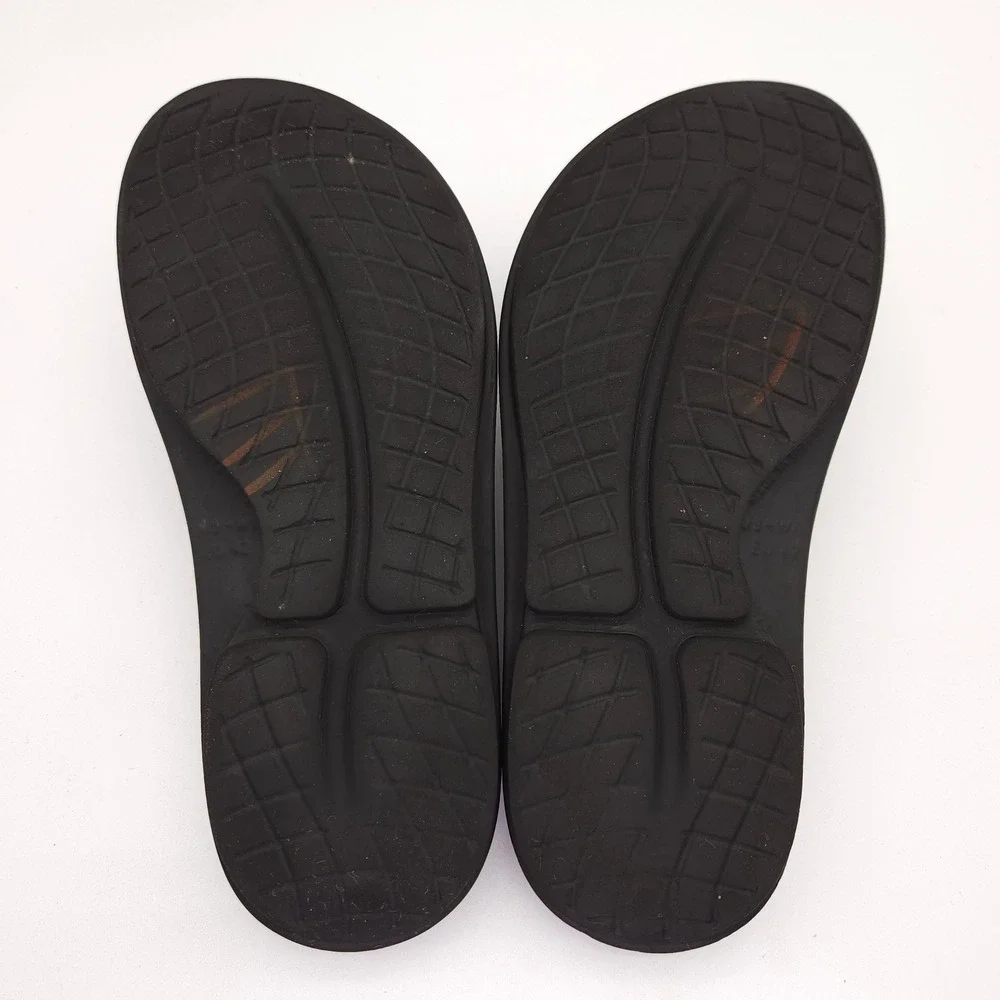 OOFOS‎ OOriginal (Men's 9 Women's 11) Black Recovery Thong Sandals Flip Flops